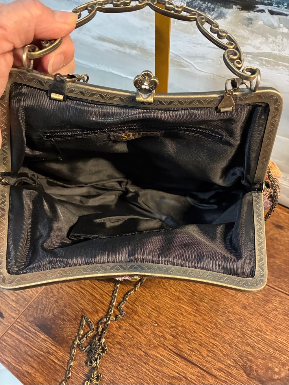 RARE and UNIQUE Vintage-Style Embellished Purple Evening Handbag - Picture 8 of 10